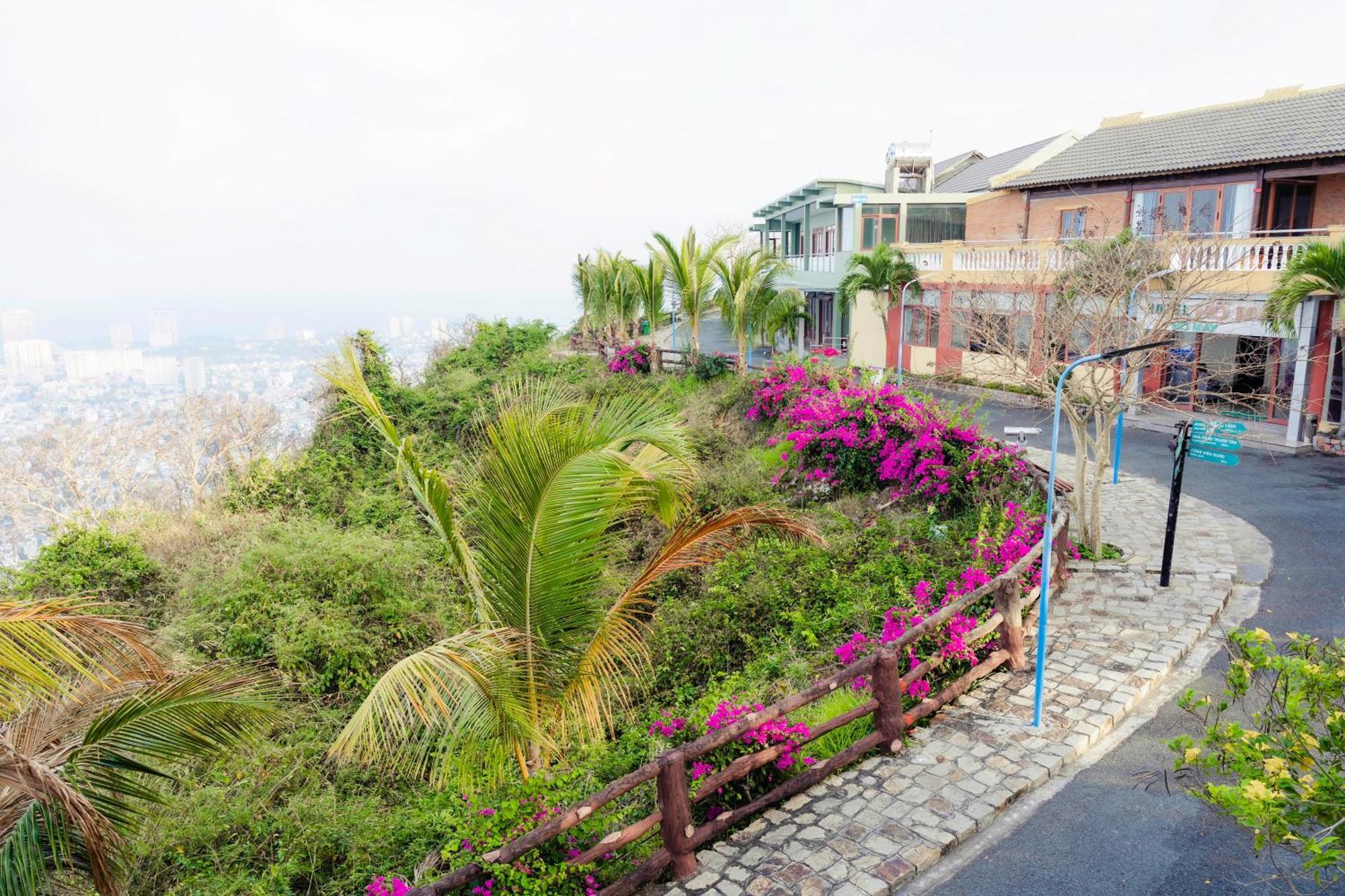 Ho May Park Vung Tau Khach San - Resort Экстерьер фото